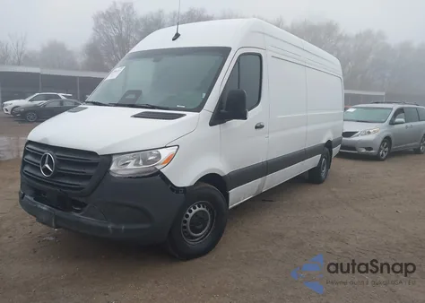 2025 Mercedes-Benz Sprinter 2500 High Roof 4-Cyl Diesel from USA, damaged, VIN W1Y4KCHY3ST204361